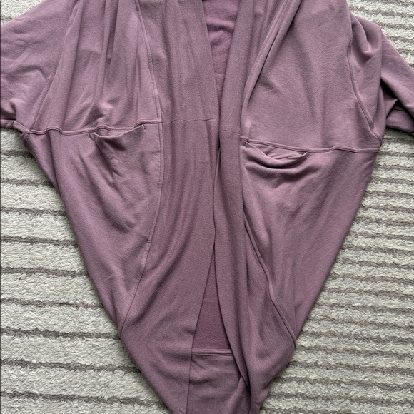 ATHLETA VOLCANIC VIOLET NIRVANA COCOON WRAP CARDIGAN S/M - Picture 5 of 6